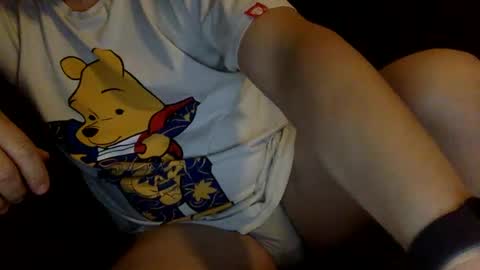 Snapshot of yque2 chatting on 12, 1, 2025 yque online show from 12, 1, 2025