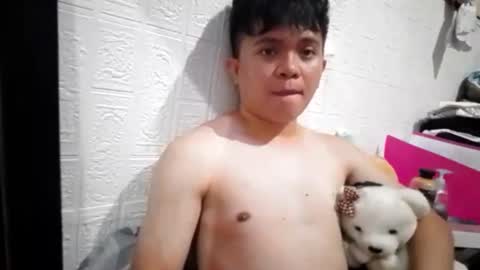 Snapshot of yrlittle_baby chatting on 12, 4, 2026 yrlittle_baby online show from 12, 4, 2026