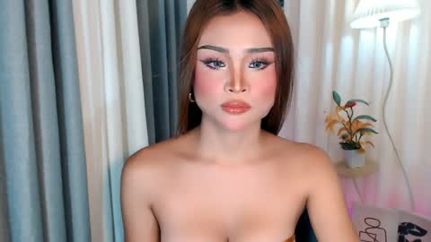 ysabellefox online show from 22, 4, 2026