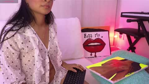 Snapshot of yues0506 chatting on 24, 1, 2025 Yurani online show from 24, 1, 2025