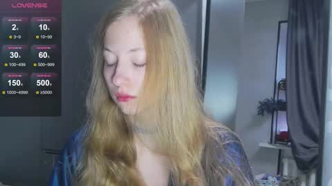 yuki_bloom online show from 5, 10, 2025