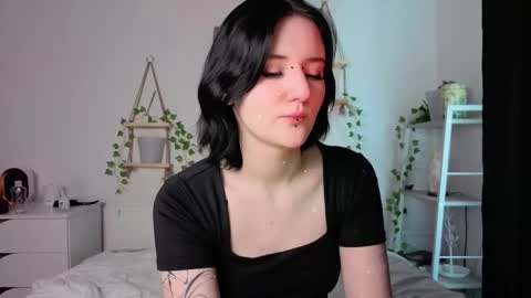 Ellie online show from 8, 3, 2026