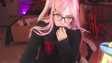 YUKO online show from 8, 1, 2025