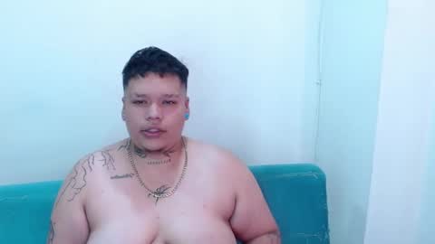 yul and val couple online show from 26, 11, 2025