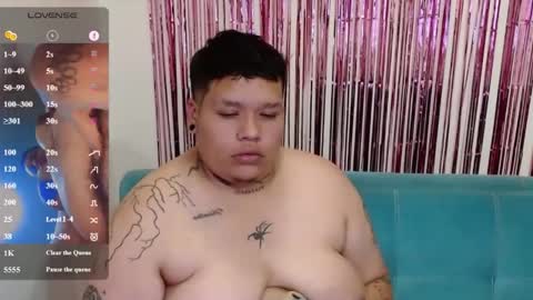 yul and val couple online show from 12, 3, 2026