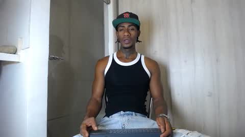 Snapshot of yulian_23 chatting on 17, 12, 2025 Ivan online show from 17, 12, 2025