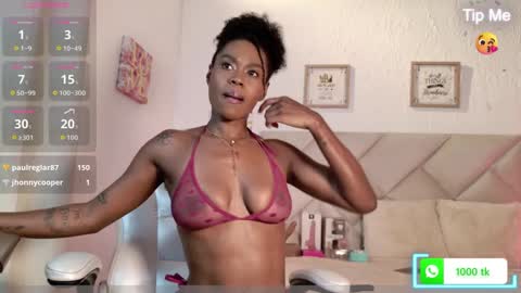 Snapshot of yuliana_milleer chatting on 15, 9, 2025 Yuliana online show from 15, 9, 2025