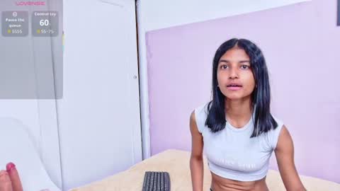 yuliethpetite online show from 30, 7, 2026