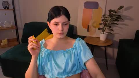 Snapshot of yumeko_tan chatting on 7, 3, 2026 Yumi online show from 7, 3, 2026