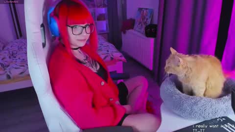 Yumi 3 online show from 5, 3, 2025