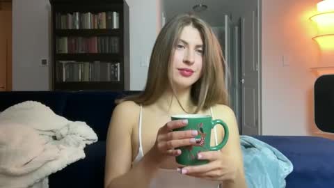 Snapshot of yumiandwolf chatting on 15, 1, 2025 yumiandwolf online show from 15, 1, 2025