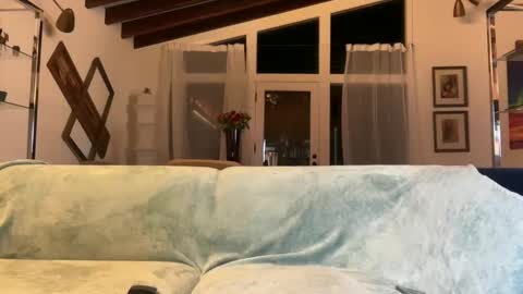 Snapshot of yumiandwolf chatting on 27, 9, 2025 yumiandwolf online show from 27, 9, 2025