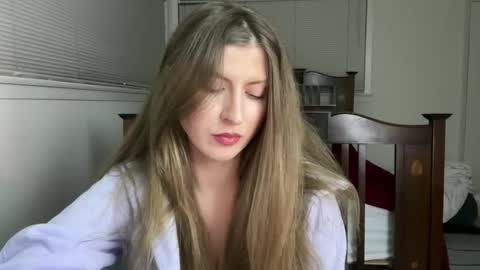 Snapshot of yumiandwolf chatting on 16, 11, 2025 yumiandwolf online show from 16, 11, 2025