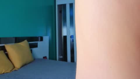 Yumi online show from 17, 12, 2025