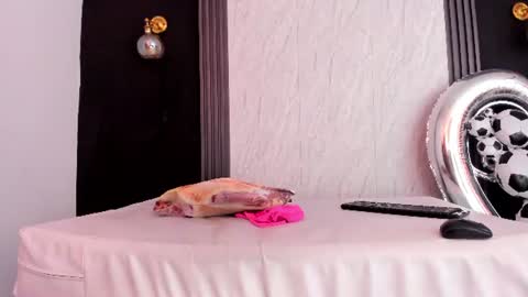 Snapshot of yummyduo chatting on 10, 7, 2026 Yummyduo online show from 10, 7, 2026
