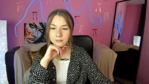 Snapshot of yuna_kim_ chatting on 6, 4, 2026 Yuna online show from 6, 4, 2026