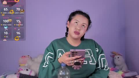 yunahott_ online show from 2, 3, 2025