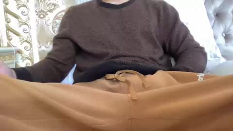 Snapshot of yungbull06 chatting on 5, 1, 2025 Yung Bull online show from 5, 1, 2025