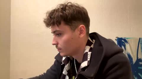 Snapshot of yungstudbev chatting on 27, 12, 2024 yungstudbev online show from 27, 12, 2024