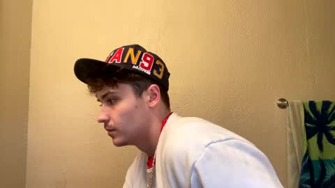 Snapshot of yungstudbev chatting on 8, 1, 2025 yungstudbev online show from 8, 1, 2025