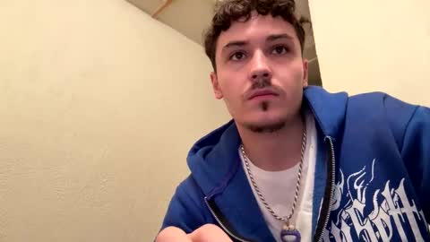 Snapshot of yungstudbev chatting on 14, 9, 2025 yungstudbev online show from 14, 9, 2025