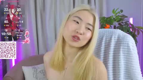 Yunna  online show from 5, 3, 2026