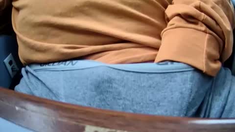 yuppers1234 online show from 3, 12, 2025