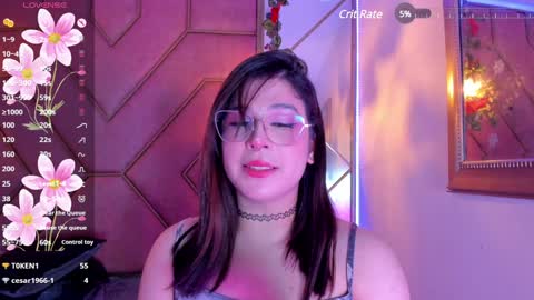 Snapshot of yuri_stars chatting on 4, 2, 2025 Yuri Stars online show from 4, 2, 2025