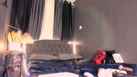 Yurie online show from 14, 2, 2025