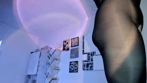Snapshot of yury_sun chatting on 16, 7, 2026 paola online show from 16, 7, 2026