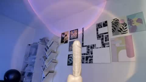 Snapshot of yury_sun chatting on 6, 8, 2026 paola online show from 6, 8, 2026