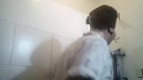 Snapshot of yuumis chatting on 2, 2, 2025 Yuumi online show from 2, 2, 2025