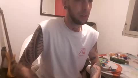 Snapshot of yuumis chatting on 11, 9, 2025 Yuumi online show from 11, 9, 2025