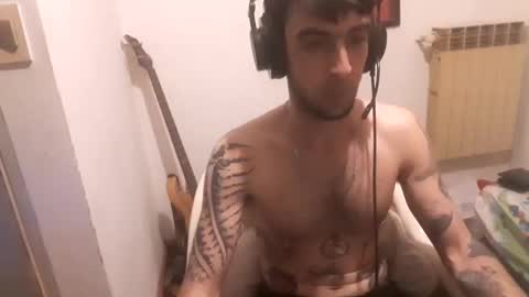 Snapshot of yuumis chatting on 24, 9, 2025 Yuumi online show from 24, 9, 2025