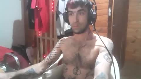 Snapshot of yuumis chatting on 25, 10, 2025 Yuumi online show from 25, 10, 2025