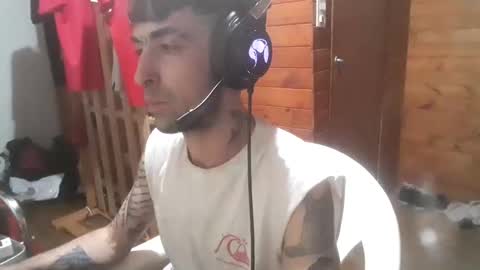 Snapshot of yuumis chatting on 31, 10, 2025 Yuumi online show from 31, 10, 2025