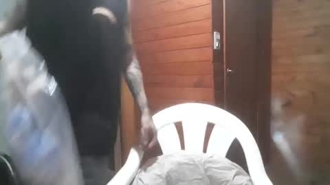 Snapshot of yuumis chatting on 4, 11, 2025 Yuumi online show from 4, 11, 2025