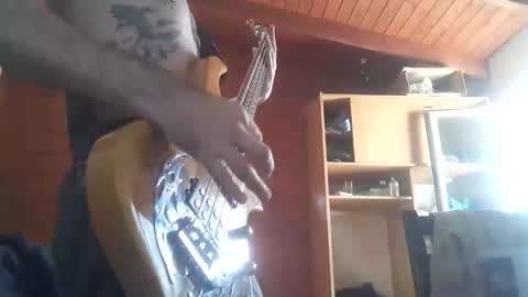 Snapshot of yuumis chatting on 5, 11, 2025 Yuumi online show from 5, 11, 2025