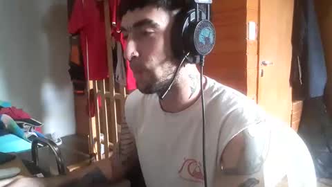 Snapshot of yuumis chatting on 11, 11, 2025 Yuumi online show from 11, 11, 2025