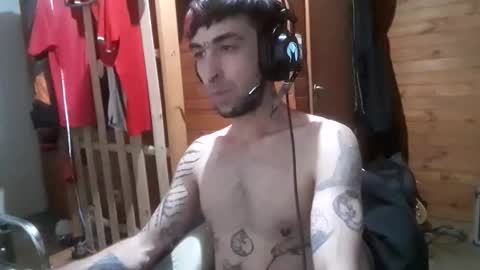 Snapshot of yuumis chatting on 12, 11, 2025 Yuumi online show from 12, 11, 2025