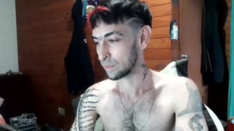 Snapshot of yuumis chatting on 14, 12, 2025 Yuumi online show from 14, 12, 2025