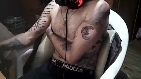 Snapshot of yuumis chatting on 16, 12, 2025 Yuumi online show from 16, 12, 2025