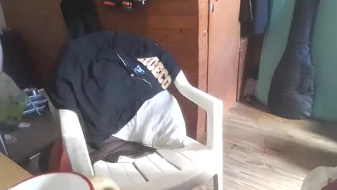 Snapshot of yuumis chatting on 17, 12, 2025 Yuumi online show from 17, 12, 2025