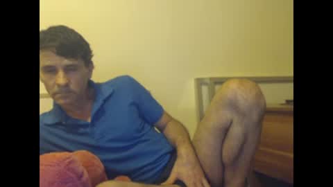 Snapshot of yvesstorm5 chatting on 5, 3, 2025 yvesstorm5 online show from 5, 3, 2025