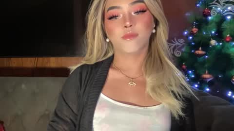 Miss Cali online show from 8, 12, 2024