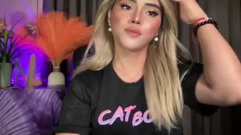 Miss Cali online show from 17, 1, 2025