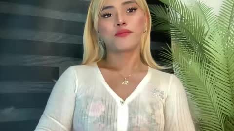 Miss Cali online show from 17, 2, 2025