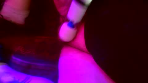 Snapshot of z0rl0c chatting on 20, 10, 2025 Z0RL0C online show from 20, 10, 2025