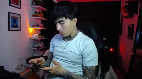 Snapshot of zac_muller1 chatting on 8, 10, 2025 zac_muller1 online show from 8, 10, 2025