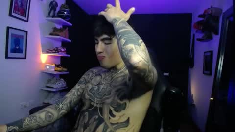 Snapshot of zac_muller1 chatting on 19, 10, 2025 zac_muller1 online show from 19, 10, 2025